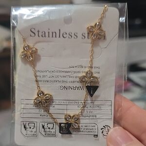 Gold Floral Bracelet